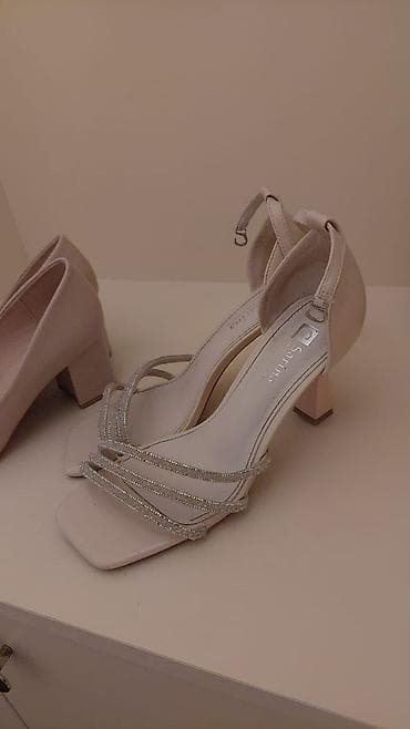 Basanoşka və səndəllər: Brend: Sarina Model: Açıq burunlu qadın sandal Rəng: Açıq bej/krem — 2