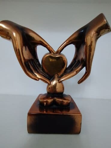 Cinslər və şalvarlar: Suviner Dəmirdən hün 25 sm dəyərindən aşağı satılır — 2