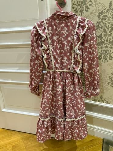 qiz usagi ucun donlar: Qız uşağı üçün çiçəkli don 10-11yas. 50man alinib 20man satilir 1defe — 2