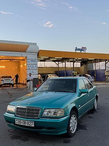 Mercedes-Benz C 200: 2 l | 1997 il Sedan