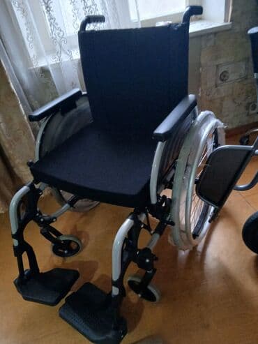 Digər tibbi məhsullar: Universal əlil arabası - Manual idarəetmə: arxa iri təkərlər — 2