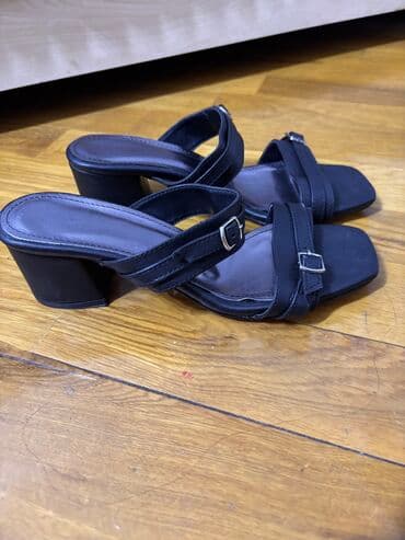 Tuflilər, Ölçü: 38, rəng - Qara, Yeni