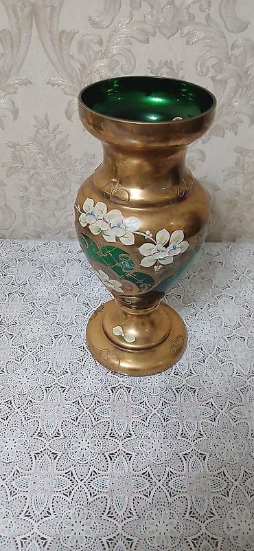 Bir vaza, Bogem şüşəsi