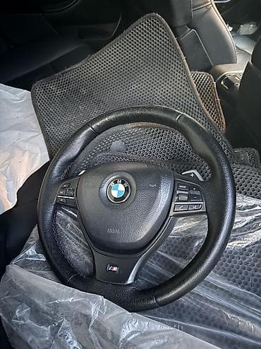 Рулевая часть: F10 2013 Bmw f10 M rulu üstdən çıxıb originaldı tayvanla səhv — 2