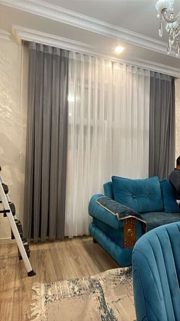 divan kreslo ortukləri: Zərif və müasir pərdə/jalüz həlli - Model: İkiqat sistem – qara‑boz — 2