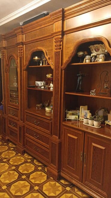 İşlənmiş, Açılan, Künc dolab, Servant, İtaliya