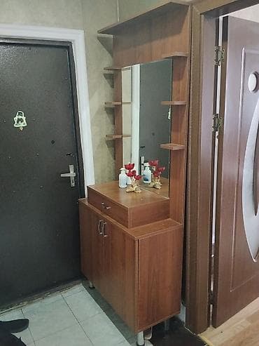 samlar: İşlənmiş, 2 qapılı, Güzgülü, Qəhvəyi, Açılan, Düz dolab — 1