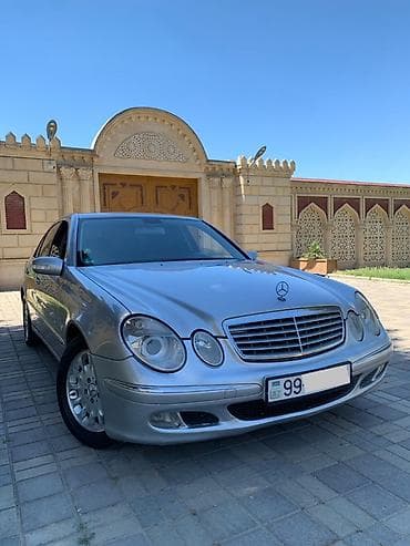 maşin satisi: Mercedes-Benz E-Class: 2.7 l | 2002 il Sedan — 4