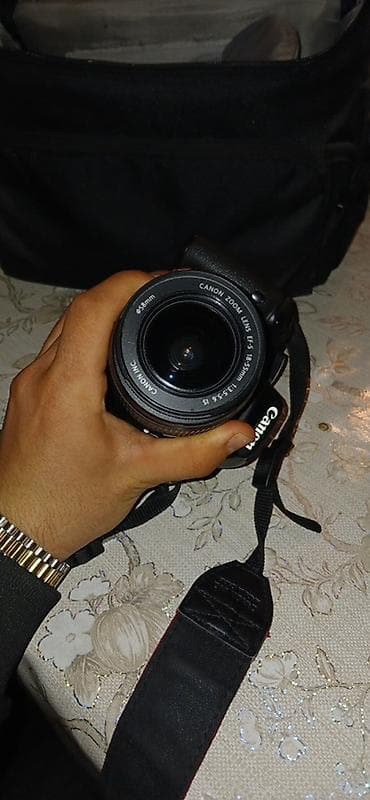 Фото и видеокамеры: Canon EOS 500D DSLR fotoaparat - Sensor: 15.1 MP APS‑C CMOS - Video — 3