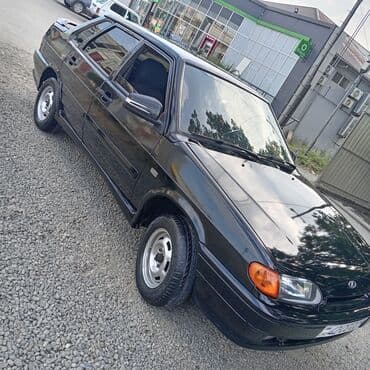 ваза стеклянная прозрачная высокая без узора: VAZ (LADA) 21099: 1.5 l | Sedan — 3