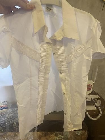 Uşaq ayaqqabıları: Məhsul: Uşaq üçün ağ köynəklər və polo köynəklər dəsti Təsvir: - Bir — 1