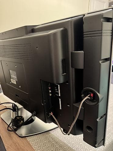diaqonal: SANYO LCD TV – Model: LCD-27XR1 - Ekran ölçüsü: 27" - Giriş — 2