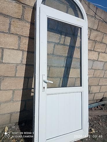 pvc qapi: PVC giriş qapısı Eni 90 sm Hündüru 2 m - Material: ağ rəngli PVC — 2