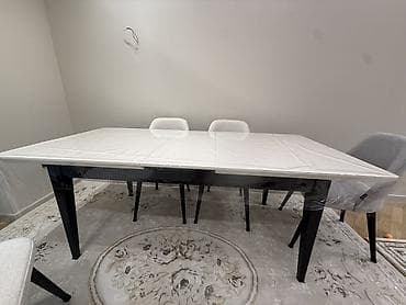 Qonaq otağı üçün masa satılır. Yeni kimidir.160sm-dir, 6nəfər