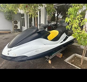sideni: Hidroskutər (Jet Ski) - Rəng: Ağ/qara korpus, sarı-qaralı iki — 2