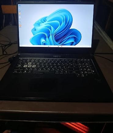 ASUS TUF Gaming seriyalı noutbuk Texniki xüsusiyyətlər: - Ekran