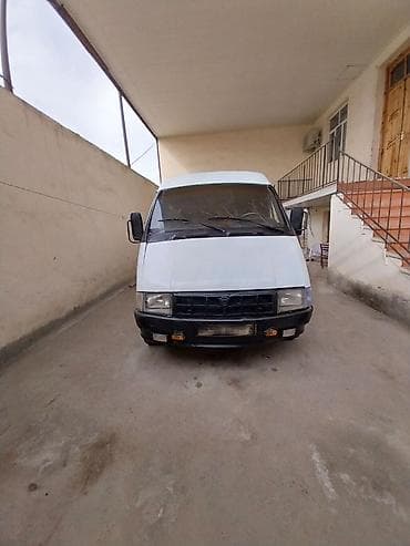 111 mator: QAZ GAZel: 2.4 l | 2000 il 65844 km Universal — 1