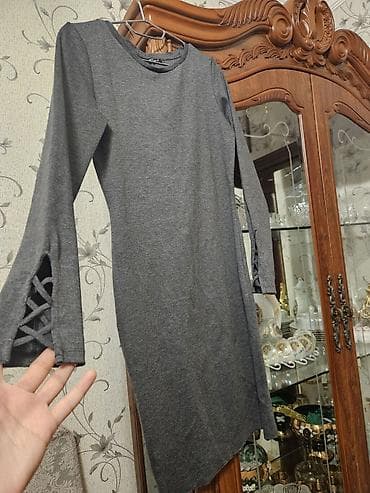 Qara-boz rəngdə zərif trikotaj don - Model: düz kəsim, uzun qollu - — 1