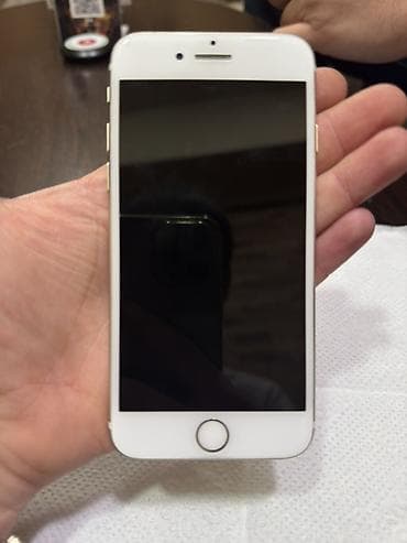 iphon 7 plus: IPhone 7, Qızılı, Barmaq izi — 2