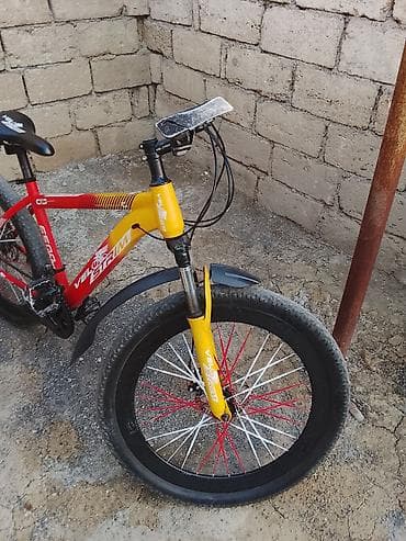 24 lük velosipedler: Velosiped – dağ tipli, 26” təkərli Xüsusiyyətlər: - Marka/model — 4