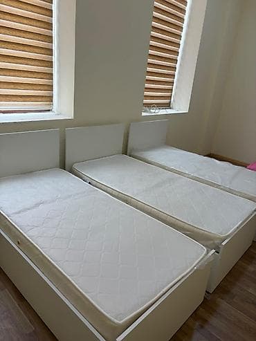 tek kravat: *Tək nəfərlik Çarpayı 1-ədedi 100₼Satilir* 3-əded var. Matras — 1