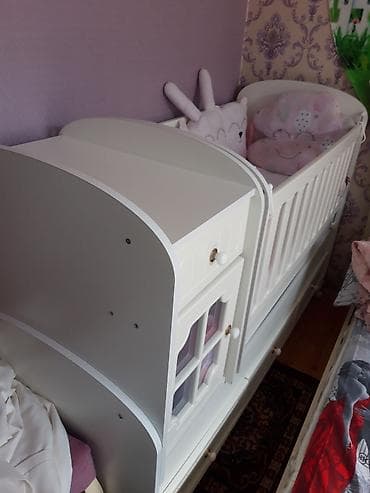 paltar seren: Oğlan və qız üçün, Dördbucaq, Beşik, Dəst ilə, Matras ilə, Yellənmə mexanizm ilə — 4