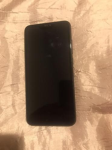 iphone 4s telefon: Xiaomi Mi A2 Lite, 4 GB, rəng - Qara, 
 İki sim kartlı — 2