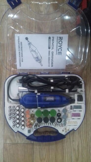 el uz yuyan moyka: Bor maşın Royce 211ps Yeni keyfiyyətli teze Whatsapp yazın — 1