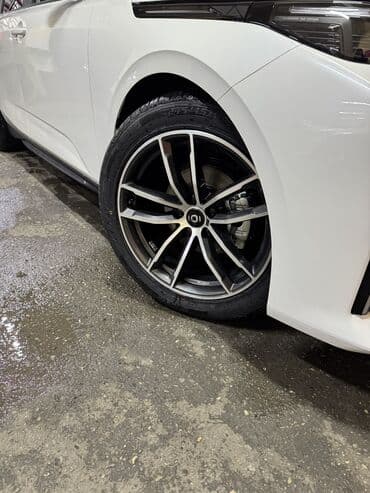 17 lik disk teker satilir: R18 disk teker 245/45/18 5 gundur alinib, cemi 500km yol gedib — 1