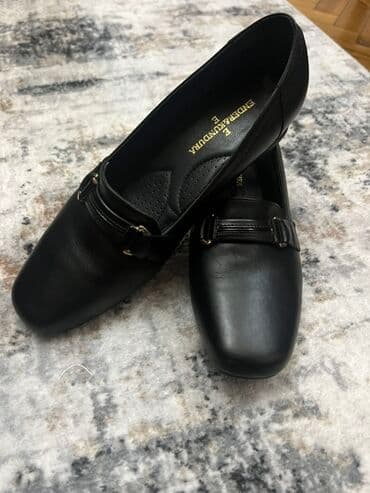 Basanoşka və səndəllər: Qadın üçün klassik qara baletka/loafer ayaqqabı - Brend: Ender & — 1