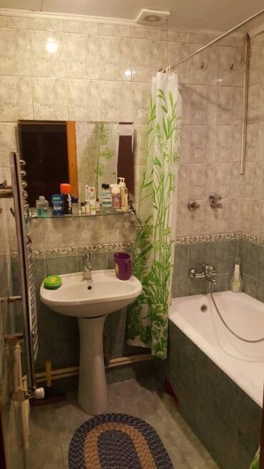 9 ci mikrorayon satilan evler: Bakı, 2 otaqlı, Köhnə tikili, m. Əhmədli, 60 kv. m — 5