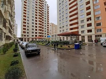 babək: - Elmlər Metrosun Yanında - Bakı Dövlət Universitetin yaxınlığında - — 2