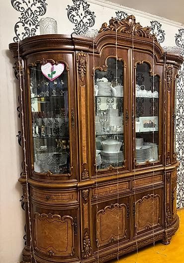 kohne stol: İkinəfərlik çarpayı, Malayziya — 2