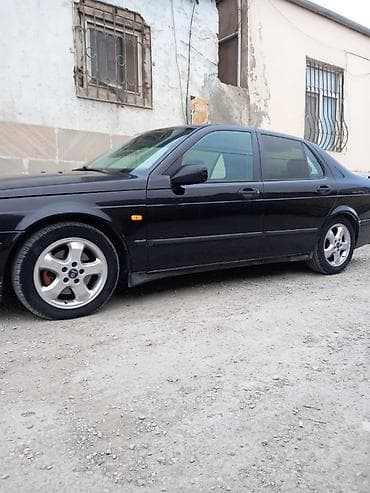 opel astra xecbek: Saab 9-5 sedan – qara rəng, 4 qapı, orijinal yüngül lehimli disklər və — 8