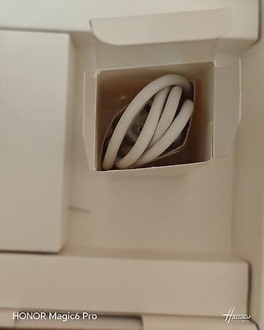 ci modul: HONOR Pad X7 planşet Xüsusiyyətlər: - Ekran: 8.7 düym, 90 Hz — 6