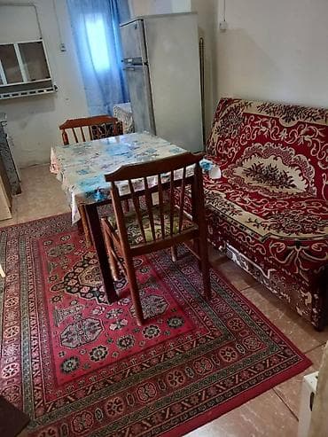 ucarda ev satilir: Gurd deresi 1 heyetde 2 evdi, ev sahibi de eyni heyetde yawayir — 6