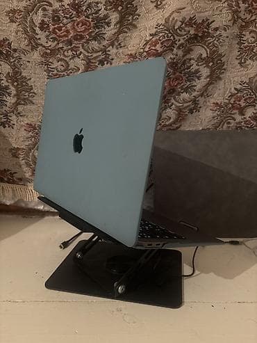 noutbuklar ve qiymetleri: Apple MacBook Air 13" (Retina, 2019) Texniki göstəricilər: - — 1