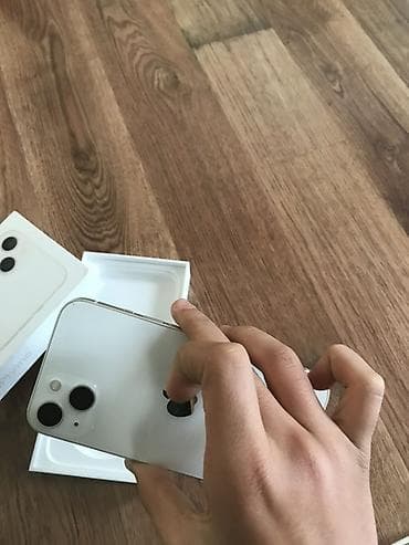 iphone 3g: IPhone 13, Starlight, Face ID — 4