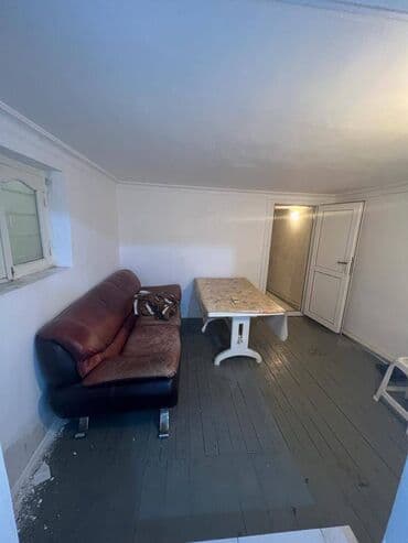 mingecevir obyekt: Sahəsi 80m2 olan təmirli,təmiz obyekt icarəyə verilir. İçərisində — 8