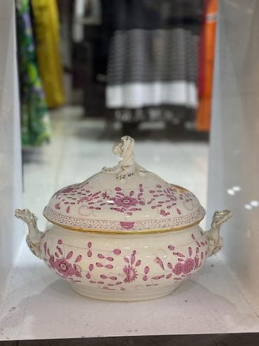 təbaşir və pastel: Porselen dekor dəsti - Qapaqlı dərin sup qabı (terina): Ağ porselen — 1
