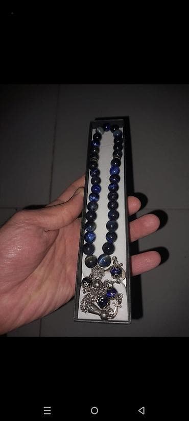 daşı: Təsbeh – mavi və tünd lacivərd tonlarında parlaq təbii daş — 2