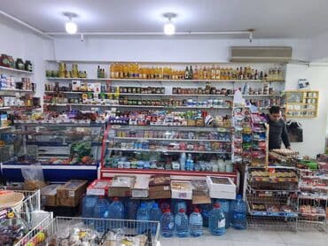 xacmaz obyekt: Nərimanov rayonu Qaraev metrosunun yaxınlığında,sahəsi 70kv/m — 3