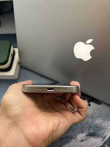 ventilator satisi: IPhone 15 Pro, Gümüşü, Face ID — 4