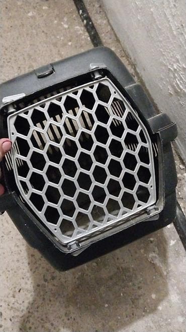 ucuz quzu: Heyvan daşıma konteyneri - Material: möhkəm plastik korpus, ön — 1