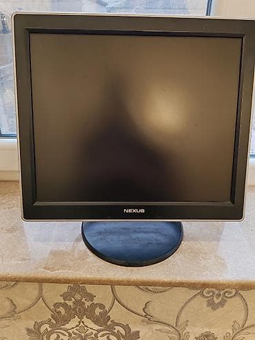 NEXUS LCD monitor - Ekran növü: LCD - Diaqonal: təxminən 19–20 düym