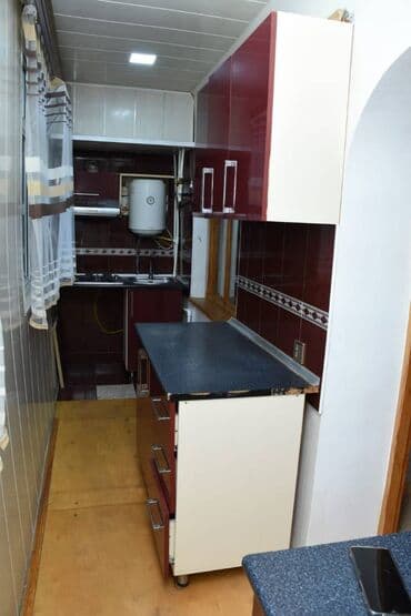 ilkin odənişsiz evler: Bakı, 3 otaqlı, Köhnə tikili, m. Həzi Aslanov, 65 kv. m — 9