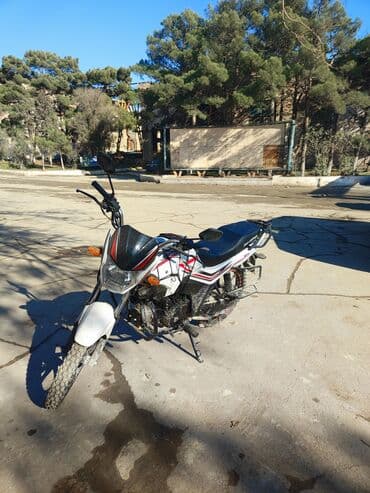 Аксессуары и тюнинг: 50 см3, 2023 год, 3300 км — 3