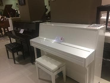 Elektro Piano 10% endirimler davam edir. Aletlere resmi zemanet