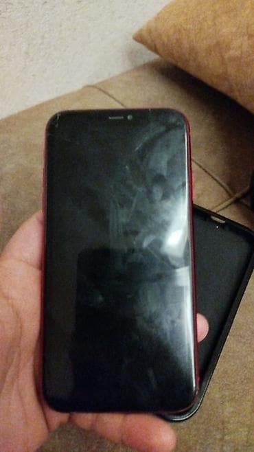IPhone 11, Qırmızı, Simsiz şarj — 2