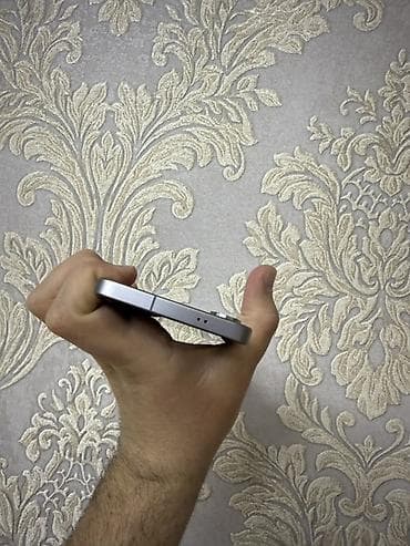 galaxy s23 fe: Samsung Galaxy S25, 256 GB, rəng - Gümüşü — 3